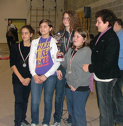 Le bambine dell'IC Manzoni di Creazzo, terze assolute e prime della categoria femminile