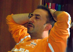 Ancora una volta l'effetto Giucas Casella colpisce i partecipanti