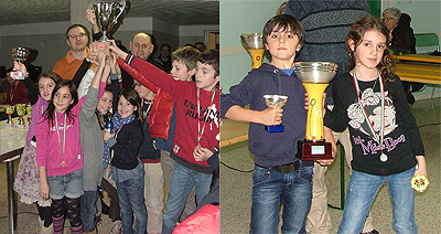 I bambini della scuola Levis Plona di Vicenza, che ha vinto il terzo Trofeo Magnascacchi per il gruppo B