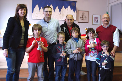 I premiati del torneo B:: con l'assessore alla cultura del Comune di Lusiana, Sabrina Passuello, il Presidente Enrico Testa, Aldo Danese e il Giacomo Scarsella, Leonardo Aruffo, Leonardo Scarsella, Marco Marzari, Sophie Persegato, Luca Carino