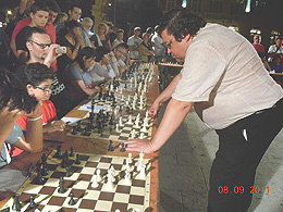 Anche Andrea Gennari ha sfidato il GM