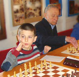  Leonardo Testa, classe 2003, e Lino Miolo, classe 1925