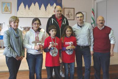 Scacchinquota - i premiati del torneo A femminile: Giulia Vittadello, Lisa Carino, Livia Fusco