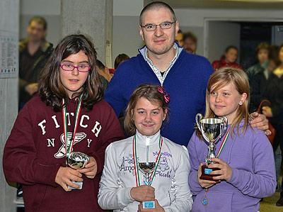 Le premiate del torneo A femminile: Giulia Vittadello, Zoe Feltrin, Camilla Consolaro
