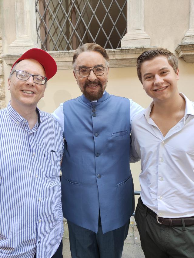 A SCACCHI SUL SET CON LA TIGRE DI MONPRACEM